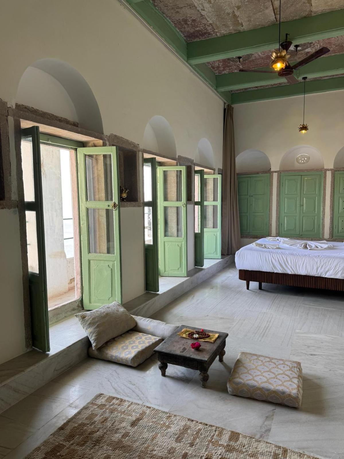 Rana Mahal - A Boutique Place Варанаси Экстерьер фото